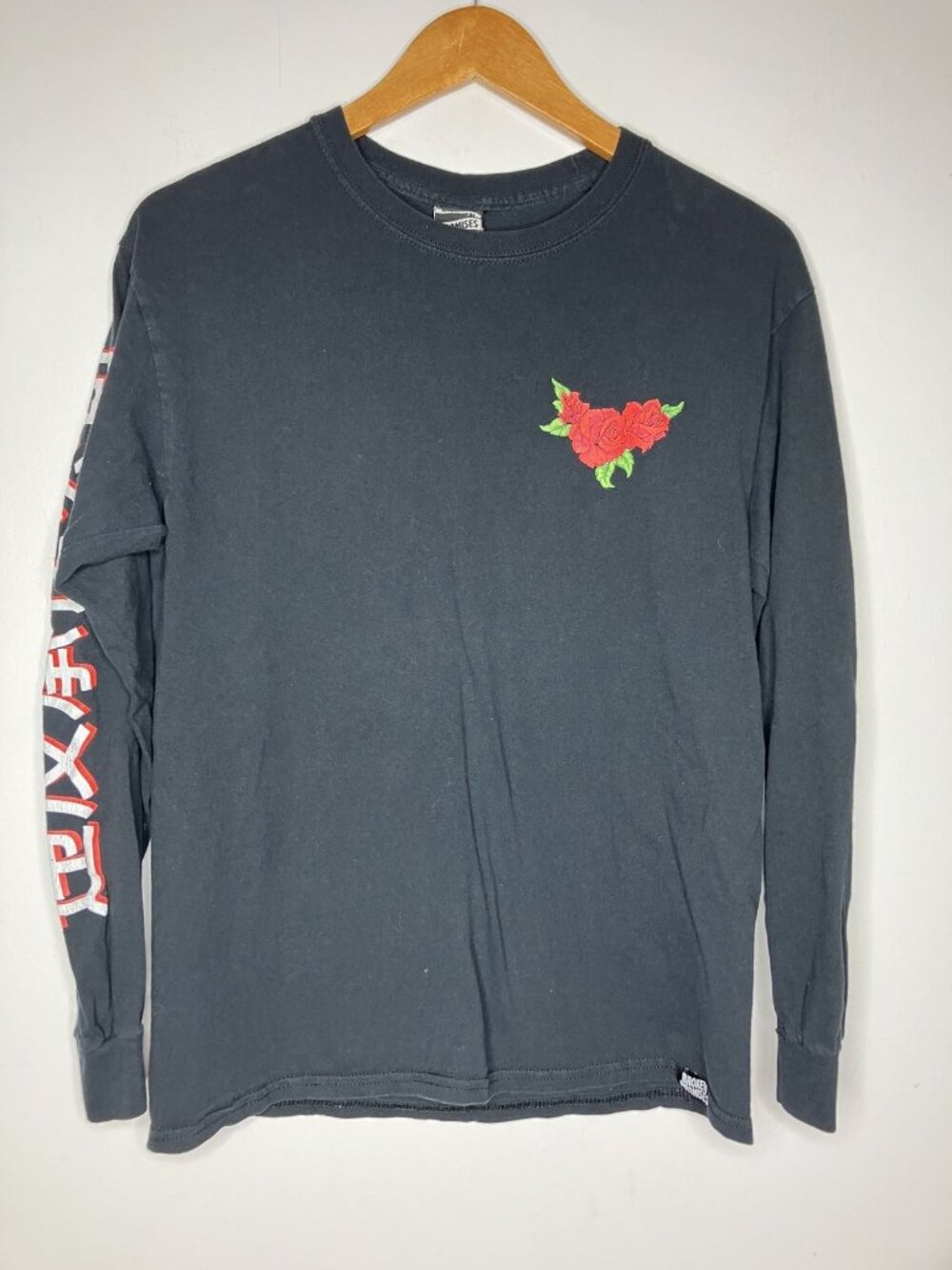 Broken Promises Men's Black Long Sleeve T-Shirt Medium Rose Print Double Sided